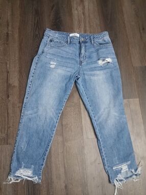 Kancan Classic Light Blue Distressed Women’s Jeans Size 11/29